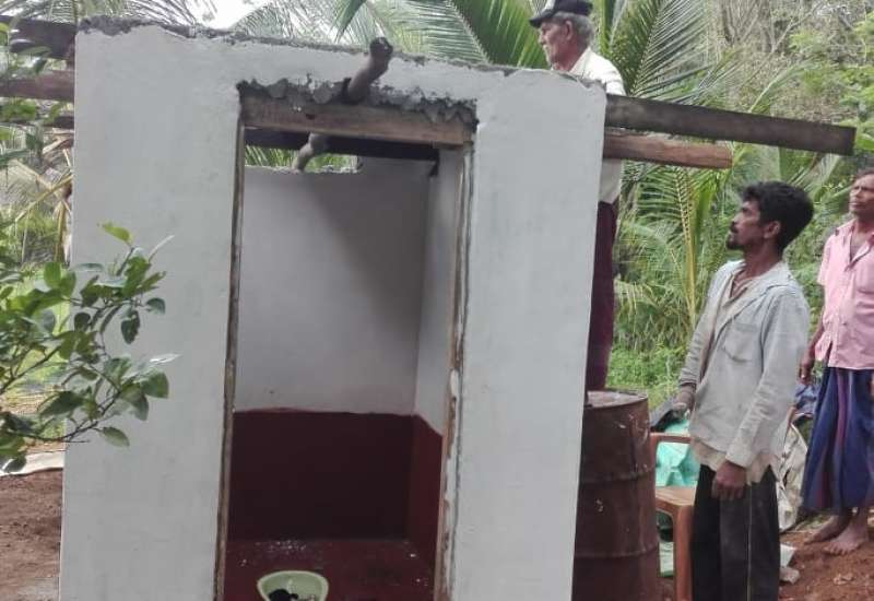 Toilet8